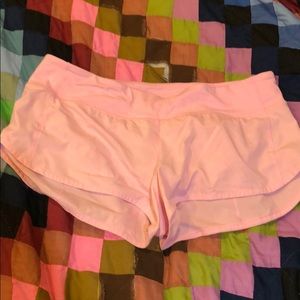Lululemon speed up shorts in light pink